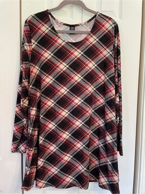 Plaid Long-Sleeve Tunic in Black, Red & Cream